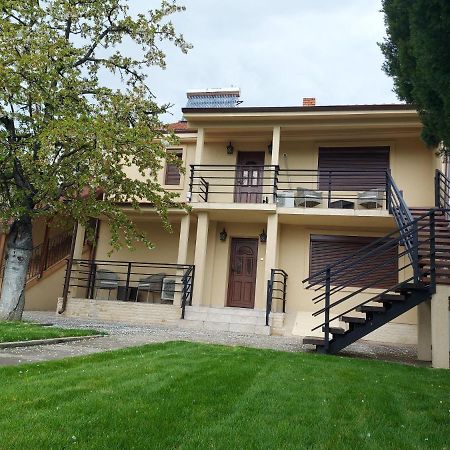 Casa Luca Ξενοδοχείο Moldova Noua Εξωτερικό φωτογραφία