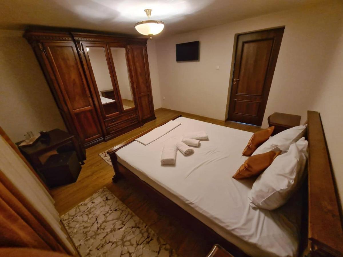 Casa Luca Ξενοδοχείο Moldova Noua Εξωτερικό φωτογραφία