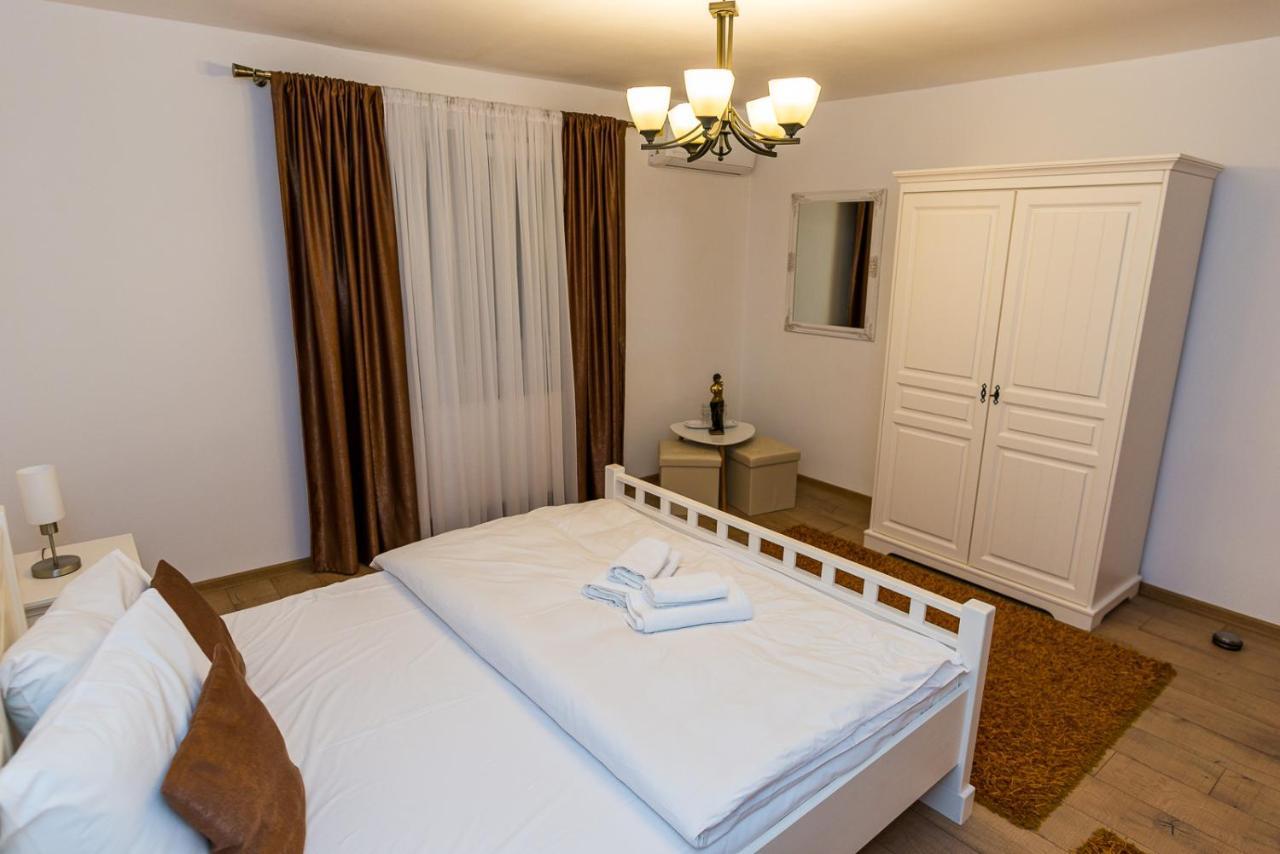 Casa Luca Ξενοδοχείο Moldova Noua Εξωτερικό φωτογραφία