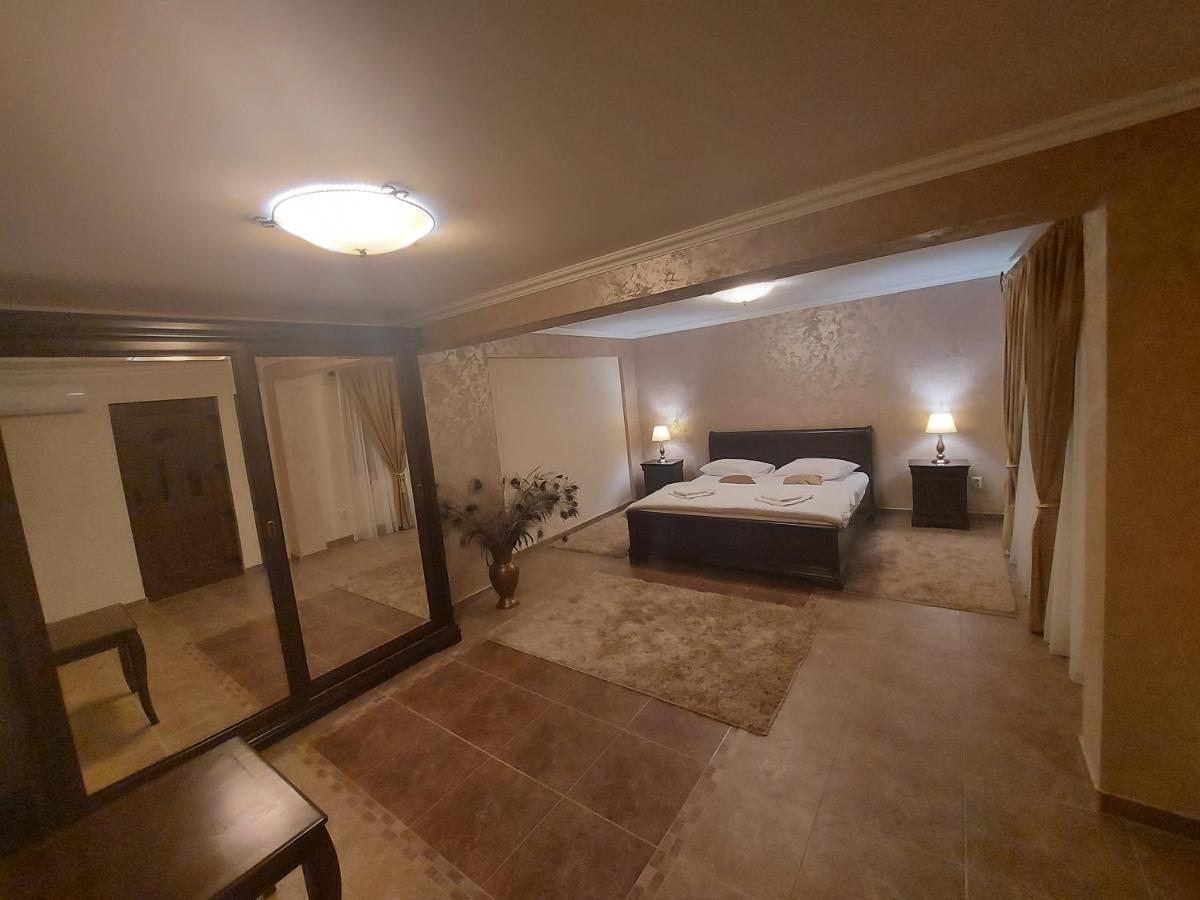 Casa Luca Ξενοδοχείο Moldova Noua Εξωτερικό φωτογραφία