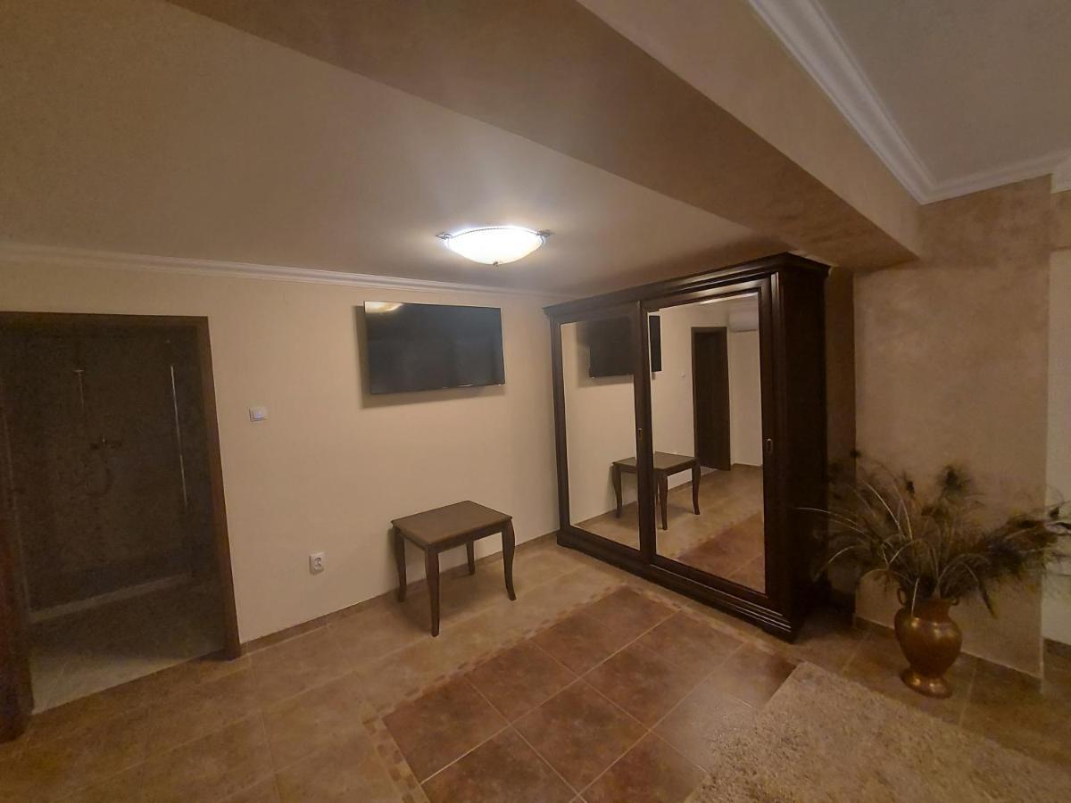Casa Luca Ξενοδοχείο Moldova Noua Εξωτερικό φωτογραφία